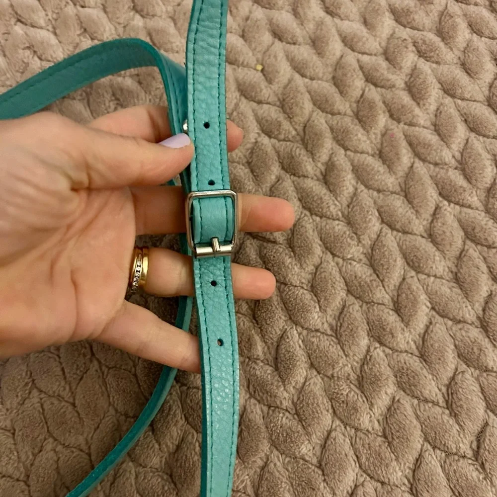 Dr. Martens Teal Green Genuine Leather Crossbody Saddle BAG Satchel - Picture 9 of 14